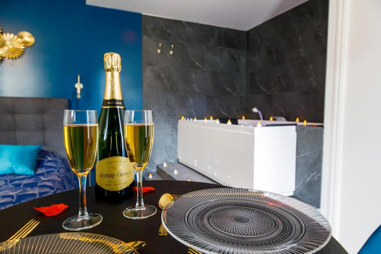 Spa & Detente - Suite Privee - Tours - Netflix Buitenkant foto